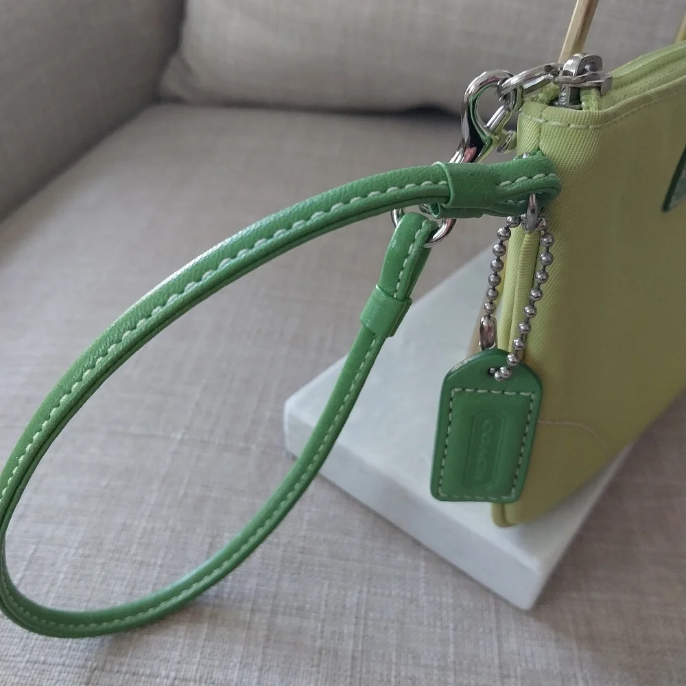 Coach Wristlet - Picture 4 of 5